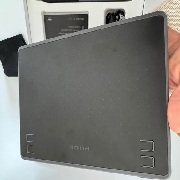 Huion HS64 Creative Pen Tablet – New (Open Box) - Picture 5 of 8